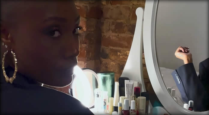 Lyric Christian & Robert PM Presentan Su Nuevo Sencillo Y Video: "Hands Off (My Crown)"