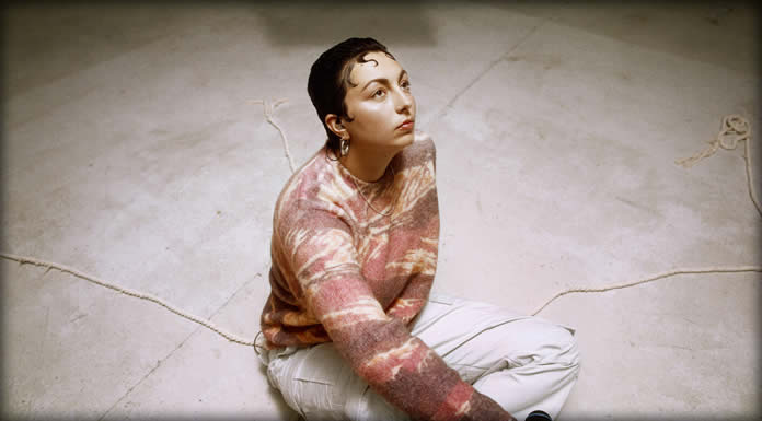 Sophia Habib Presenta El Video Oficial En Vivo De: “Thank You” Sophia Habib Presenta El Video Oficial En Vivo De: "Thank You"