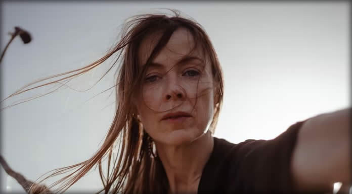 Wendy McNeill Presenta Su Nuevo Sencillo: “Prometheus, Please” Wendy McNeill Presenta Su Nuevo Sencillo: "Prometheus, Please"