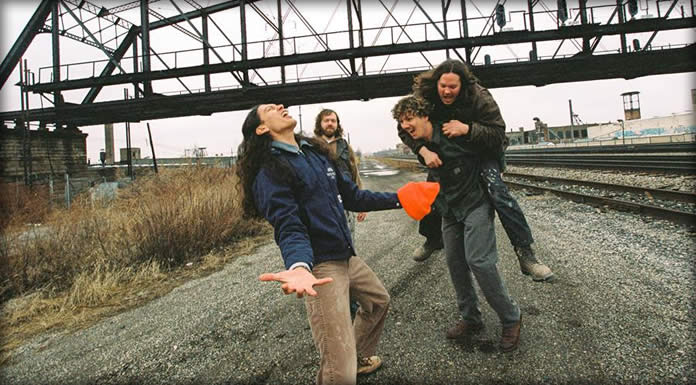 Deeper Presenta Su Nuevo Sencillo Y Video: “Sub” Deeper Presenta Su Nuevo Sencillo Y Video: "Sub"