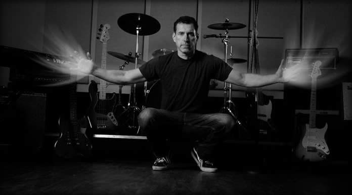 JShell Presenta El Video Oficial De: “Delusions” Ft. Sofie Jane JShell Presenta El Video Oficial De: "Delusions" Ft. Sofie Jane