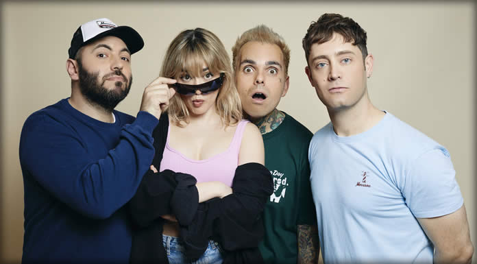 La La Love You Presenta Su Nuevo Sencillo Y Video: “Himno (Para Los Que Están Jodidos)” Ft. Allison La La Love You Presenta Su Nuevo Sencillo Y Video: "Himno(Para Los Que Están Jodidos)" Ft. Allison