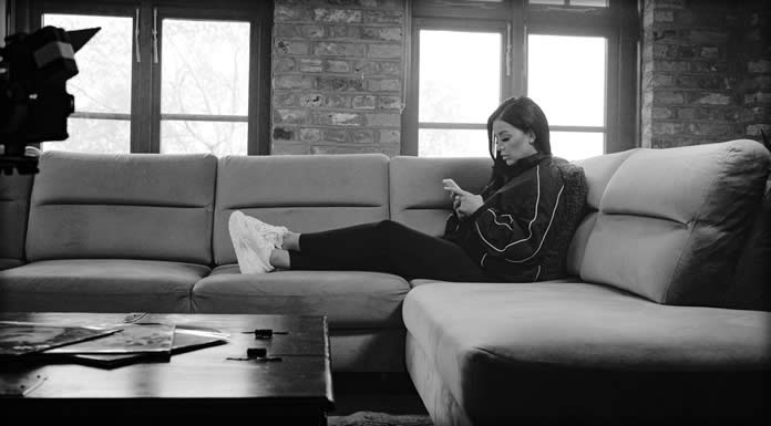 Lauren Murray Presenta Su Nuevo Sencillo Y Video: "Leave It"