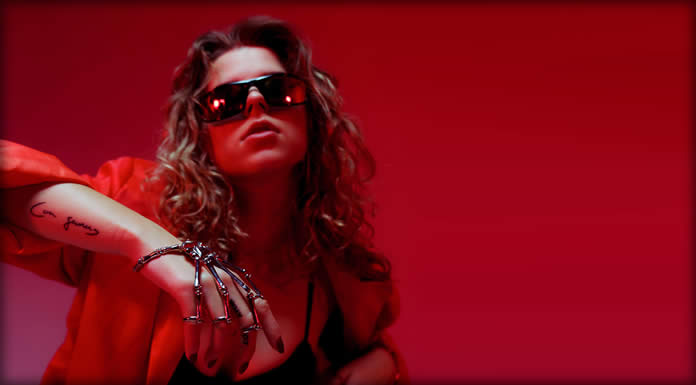 REYA Presenta Su Nuevo Sencillo: "Kinda Like It"