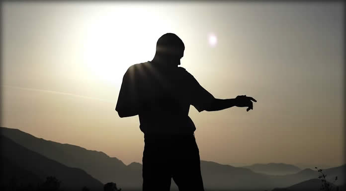 Wiinston Presenta Su Nuevo Álbum: "The Last Daytona" Y El Video Oficial De "Tick In Blue"