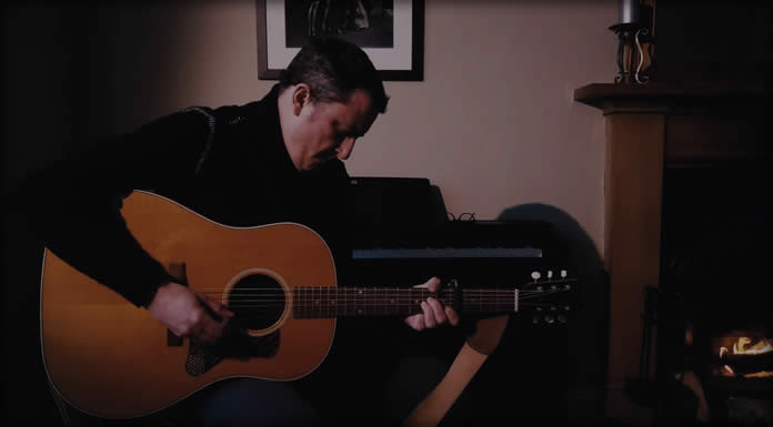 Withered Hand Presenta Su Nuevo Sencillo Y Video Acústico En Vivo: “Crippled Love” Withered Hand Presenta Su Nuevo Sencillo Y Video Acústico En Vivo: "Crippled Love"