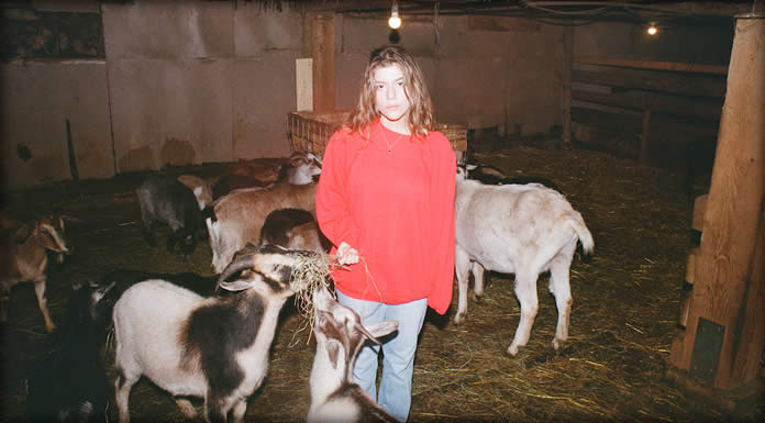 AVIV Presenta Su Nuevo Sencillo: "Jimmy's House"