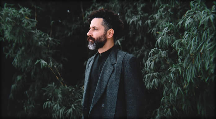 Eduardo Cabra Presenta Serie De Sencillos: "No Eres Tu Soy Yo" + "Tiro Pa' Lante" + "Lloripari" Y Más...