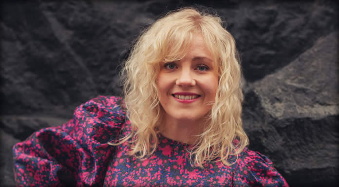 Ida Wiklund Presenta Su Nuevo Sencillo: "Mitt Hem"