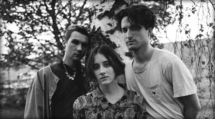 Nation Of Language Presenta Su Nuevo Sencillo: “Stumbling Still” Nation Of Language Presenta Su Nuevo Sencillo: "Stumbling Still"