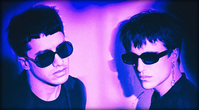 Peces Raros Presenta Su Nuevo Sencillo Y Video: “En Efecto” Peces Raros Presentan Su Nuevo Sencillo Y Video: "En Efecto"