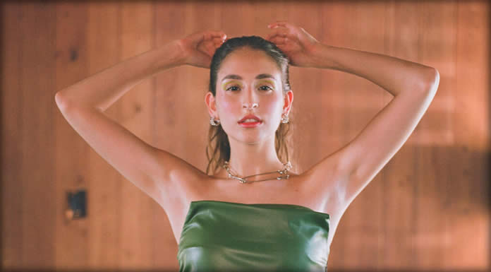 Sofia Delfino Presenta Su Nuevo Sencillo Y Video: “Déjame Tranquila”