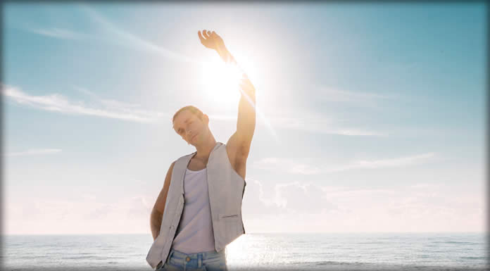 WRABEL Presenta Su Nuevo EP: “Chapter Of You”Presenta Su Nuevo EP: “Chapter Of You”el Presenta Su Nuevo Sencillo Y Video: “Turn Up The Love” WRABEL Presenta Su Nuevo EP: "Chapter Of You"Presenta Su Nuevo Sencillo Y Video: "Turn Up The Love"