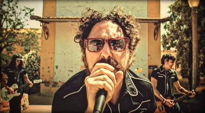 Frank Suz Presenta El Video Oficial De Su Sencillo: “El Sol Nació Para Arder”