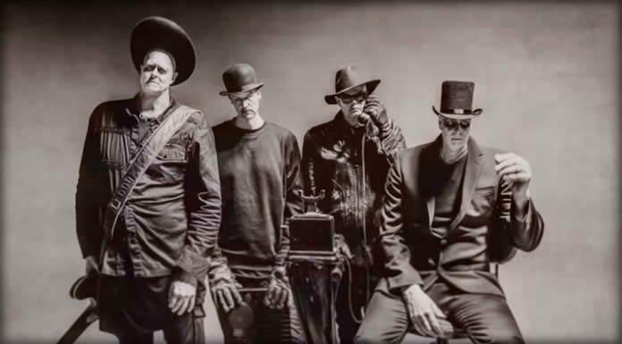 The Mobile Homes Presentan Su Nuevo Sencillo Y Video: "The Last Third"