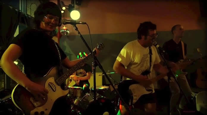 Theee Retail Simps Presentan Su Nuevo Sencillo: "Rubble B/W Jumpin Jack Off"