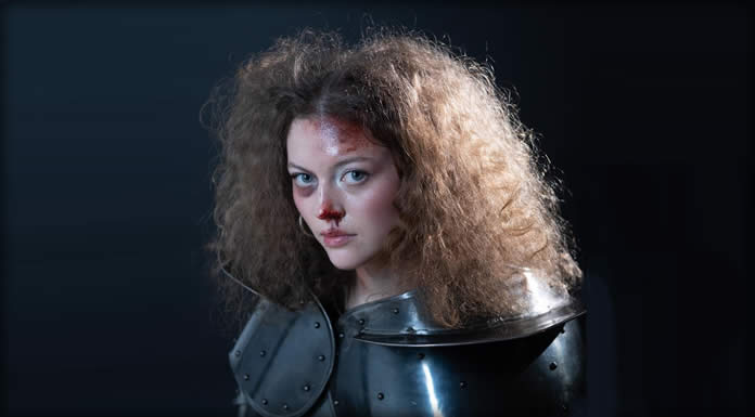 Daneshevskaya Presenta Su Nuevo Sencillo Y Video: “Challenger Deep” Daneshevskaya Presenta Su Nuevo Sencillo Y Video: “Challenger Deep”