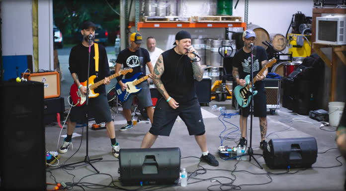 Gone Stereo Presenta Su Nuevo Sencillo: “I’m So Sick” Gone Stereo Presenta Su Nuevo Sencillo: "I'm So Sick"