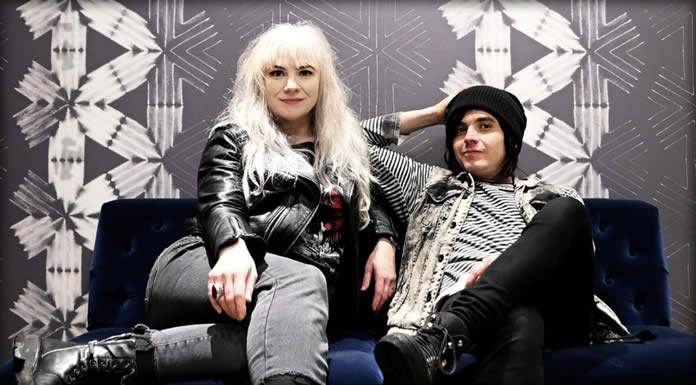 The Dollyrots Presentan El Lyric Video De Su Sencillo: “Hey Girl” The Dollyrots Presentan El Lyric Video De Su Sencillo: “Hey Girl”