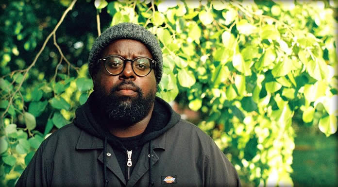 Daudi Matsiko Presenta Su Nuevo Sencillo: “I Am Grateful For My Friends” Daudi Matsiko Presenta Su Nuevo Sencillo: “I Am Grateful For My Friends”