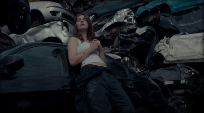 Philine Sonny Presenta Su Nuevo Sencillo Y Video: “Drugs” Philine Sonny Presenta Su Nuevo Sencillo Y Video: “Drugs”