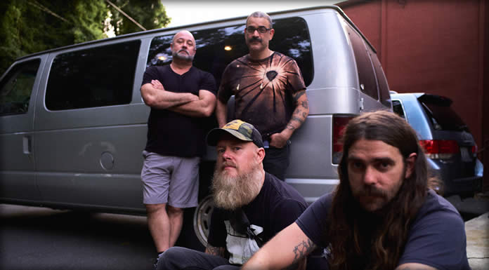 Totally Slow Presenta Su Nuevo Sencillo Y Video: "Crosshairs"