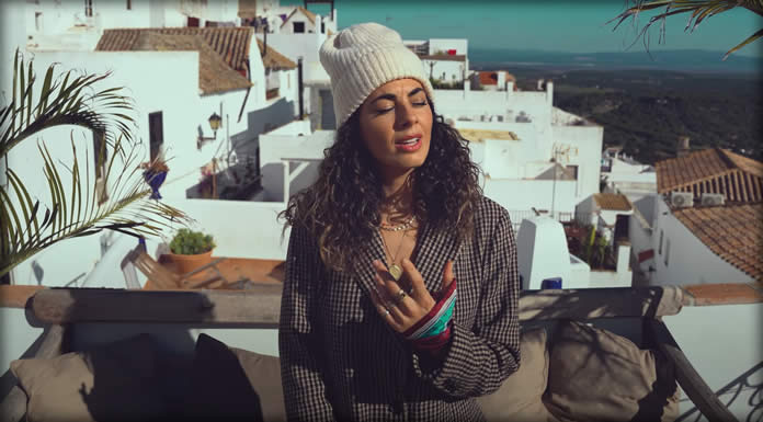 Nya De La Rubia Presenta Su Nuevo Álbum: "Puro" Y El Video Oficial De "Bésame"