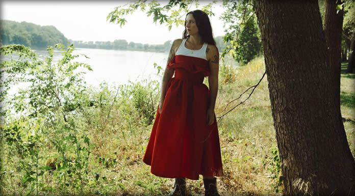 Waxahatchee Presenta Su Nuevo Sencillo Y Video: “Bored”