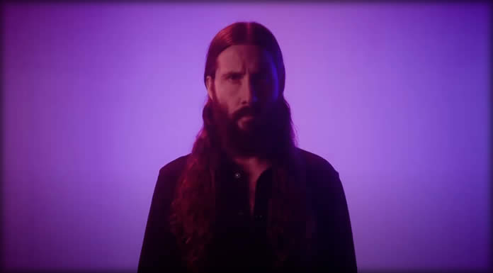 Avi Kaplan Presenta Su Nuevo Sencillo Y Video: "Good Good Love"