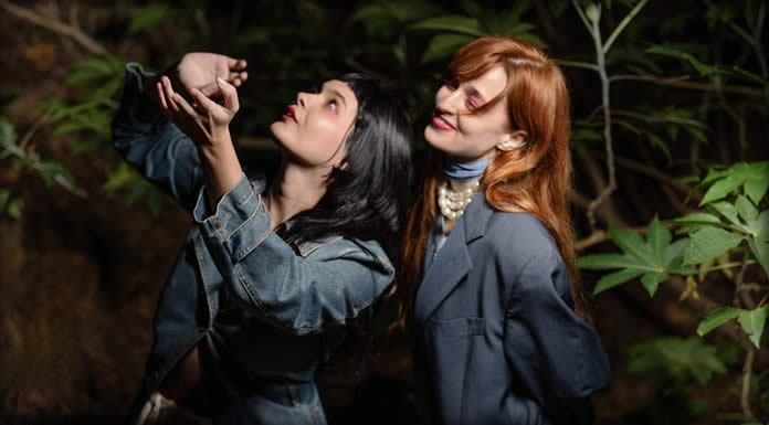 Mora Navarro Presenta Su Nuevo Sencillo Y Lyric Video: "Promesa" Ft. Palu