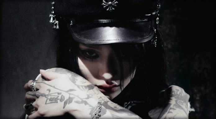 Yeule Presenta Su Nuevo Álbum Evangelic Girl Is A Gun @pipilopop Yeule Presenta Su Nuevo Álbum: "Evangelic Girl Is A Gun"