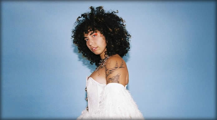 Indigo De Souza Presenta Su Nuevo Sencillo Y Video: “Be Like The Water”