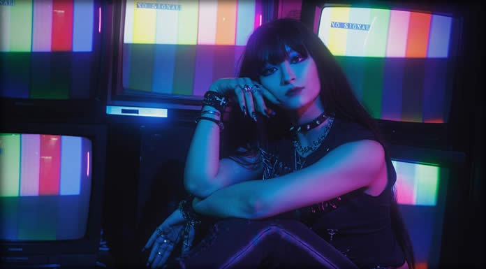 Sarina Presenta Su Nuevo Sencillo: "If You Need Me To Be A Villain (Then Maybe I Am)"