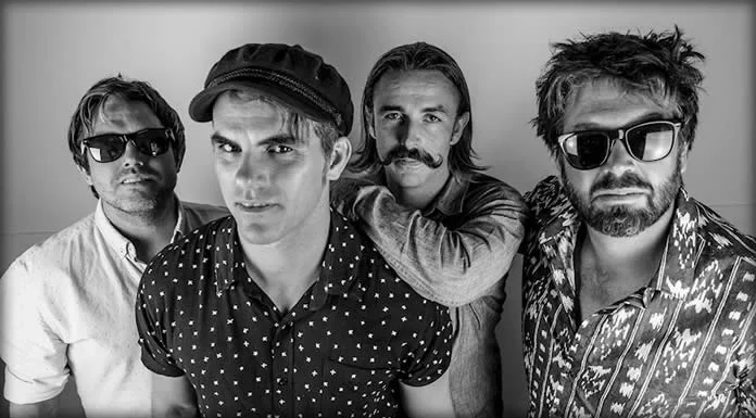 The Mean Times Presentan Su Nuevo Sencillo: “Hook Line & Sinker” The Mean Times Presentan Su Nuevo Sencillo: "Hook Line & Sinker"