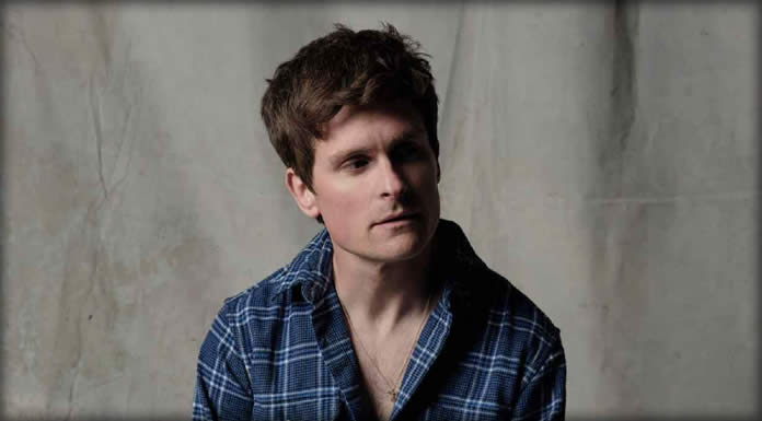 Tom Speight Presenta Su Nuevo Sencillo Y Video: "Buzzing"