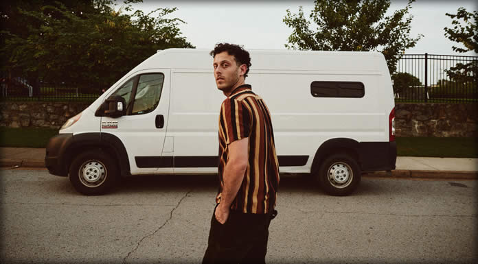 Fields Of Jake Presenta Su Nuevo Sencillo: “Sprinter Van” Fields Of Jake Presenta Su Nuevo Sencillo: “Sprinter Van”