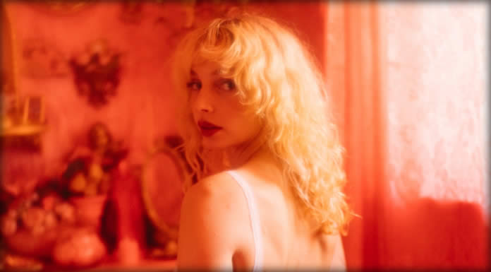 Gal Musette Presenta Su Nuevo Sencillo: “Broken Clock” Gal Musette Presenta Su Nuevo Sencillo Broken Clock