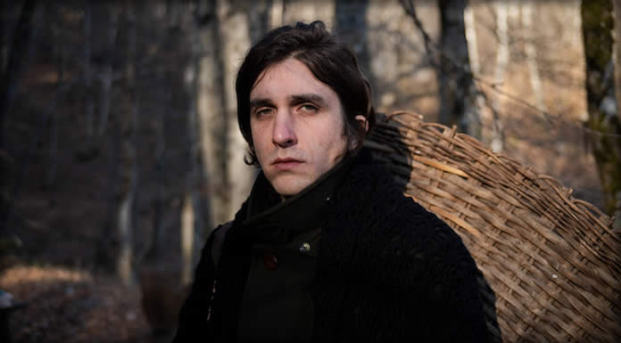 Massimo Silverio Presenta Su Nuevo Sencillo: "Zoja"