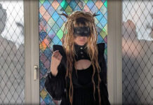 Moons In Retrograde Presenta Su Nuevo Sencillo Y Video Mirror Obscura