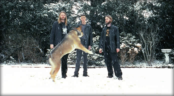 Poptones Presenta Su Nuevo &Aacute;lbum: "Pure" Y El Video Oficial De "17 Hours"