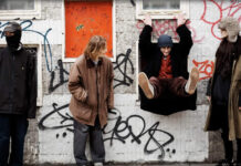 UNIVERSITY Presenta Su Nuevo Sencillo Y Video Bee