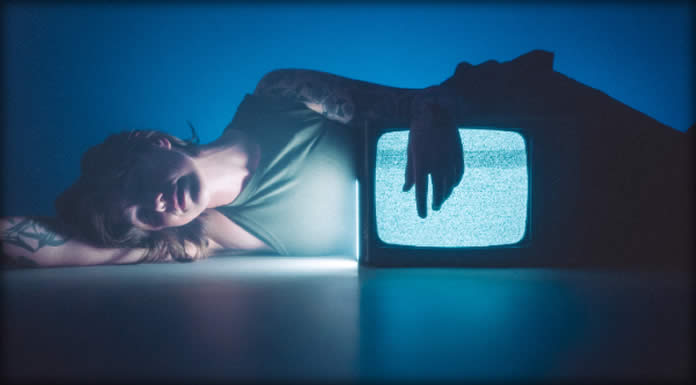 Josaleigh Pollett Presenta Su Nuevo Sencillo: “Radio Player” Josaleigh Pollett Presenta Su Nuevo Sencillo: "Radio Player"