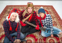 The Mendozaz Presentan Su Nuevo Sencillo Y Video: “An American Werewolf In London, Ontario” The Mendozaz Presentan Su Nuevo Sencillo Y Video: “An American Werewolf In London, Ontario”