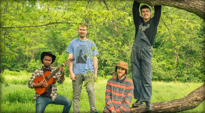 Tiberius Presenta Su Nuevo Sencillo: "Painting Of A Tree"