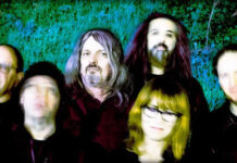 Tombstones In Their Eyes Presenta Su Nuevo Álbum: “Under Dark Skies” Tombstones In Their Eyes Presenta Su Nuevo Álbum: "Under Dark Skies"