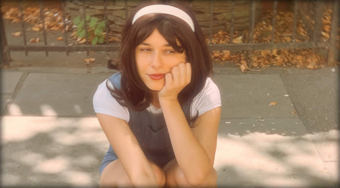 Ana&iuml;s & The Hoops Presentan Su Nuevo Sencillo Y Video: "Growing Pains"