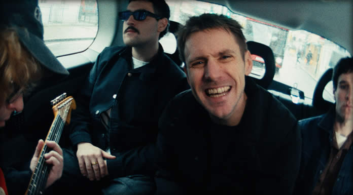 Militarie Gun Presenta Su Nuevo Sencillo Y Video: "Kick" Y Su Nuevo Tiny Desk Concert