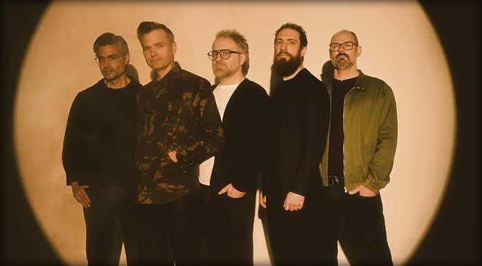 Death Cab For Cutie Presenta Su Nuevo Sencillo Y Video: &ldquo;Punching The Flowers&rdquo;
