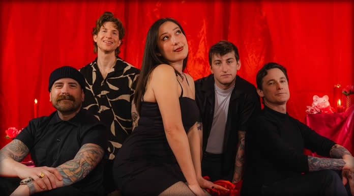 Doghouse Rose Presenta Su Nuevo Sencillo Y Video: "It Gets Worse"